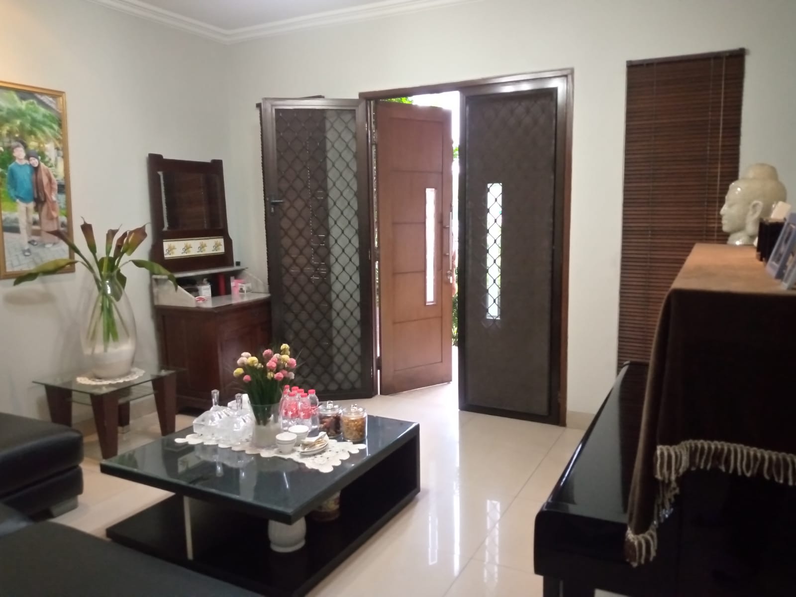 Rumah Disewakan Fully Furnished di Cluster Meadow Green Lippo Cikarang